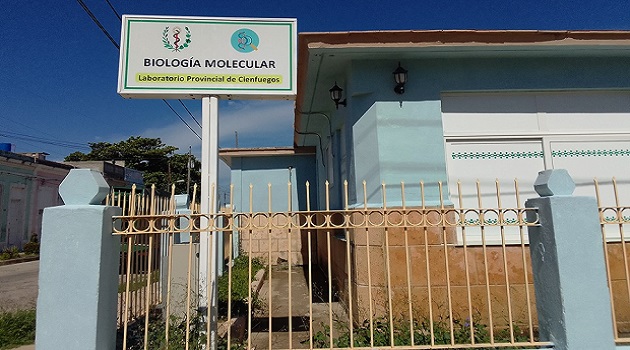 Reinauguraran Laboratorio de Biologia Molecular Microbiologia 1